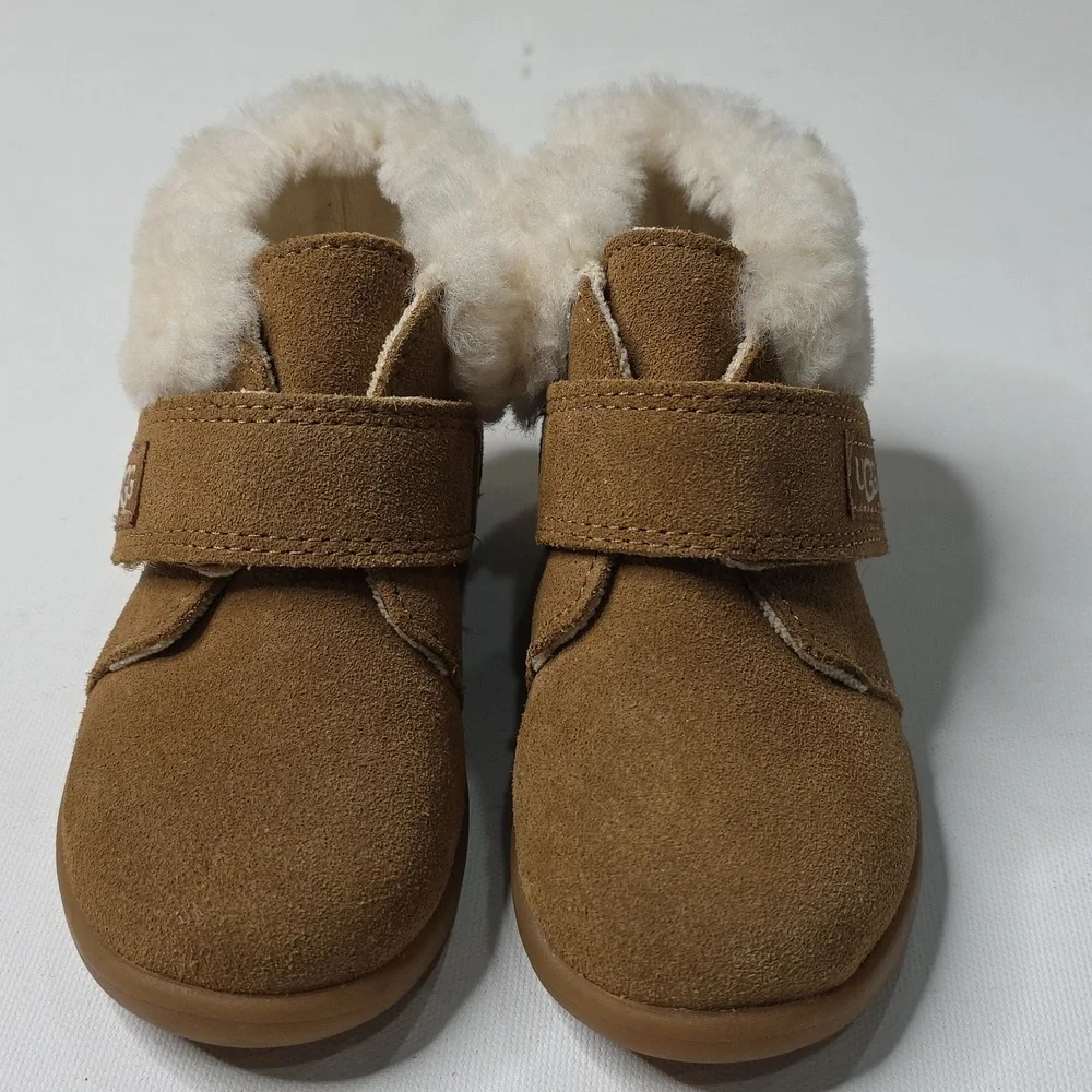 UGG Nolen Toddler Boots - Chestnut Suede with Shearling Trim - Size 7